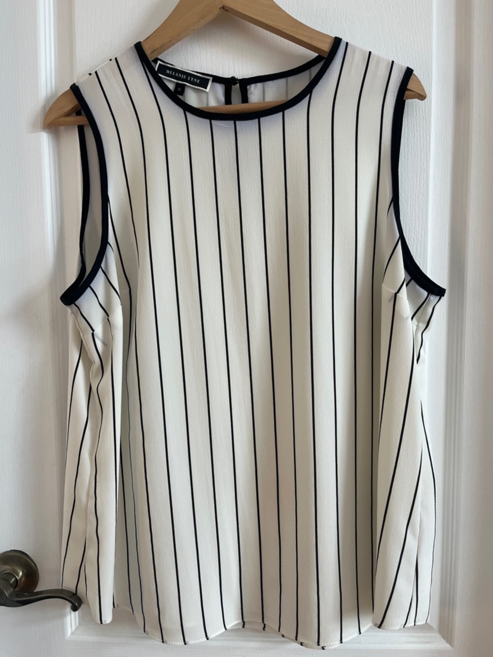 Melanie Lyne White & Black Vertical-Stripe Cold-Shoulder Tank Top